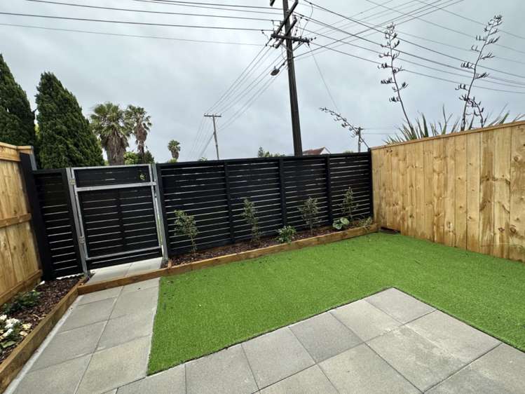 5/12 Tawa Road Te Atatu Peninsula_9