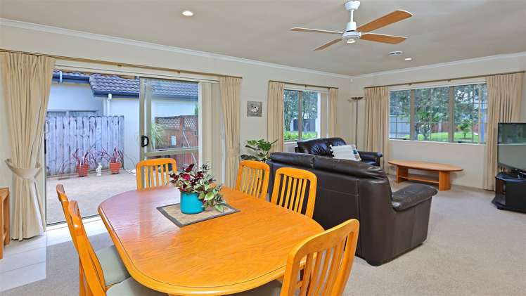 42 Espalier Drive Henderson_6