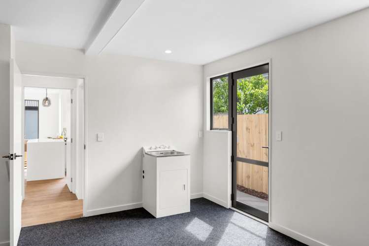 1A Trist Place Edgeware_15