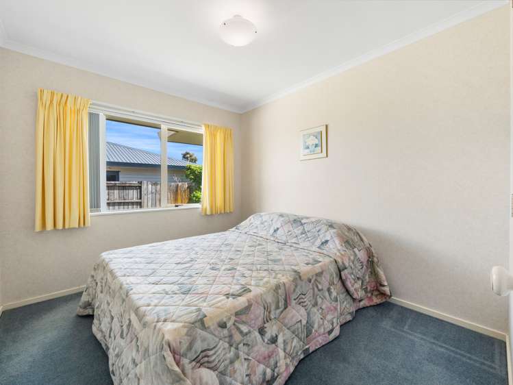 41 Ocean Crest Papamoa_13