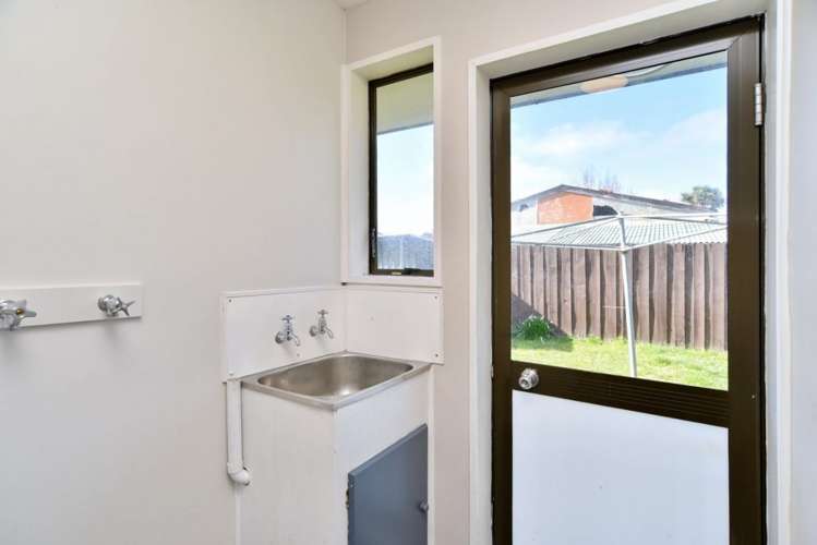 5 Ballymena Drive Belfast_17