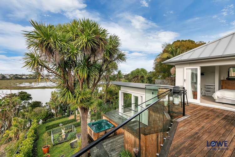 63 Ngataringa Road Devonport_17