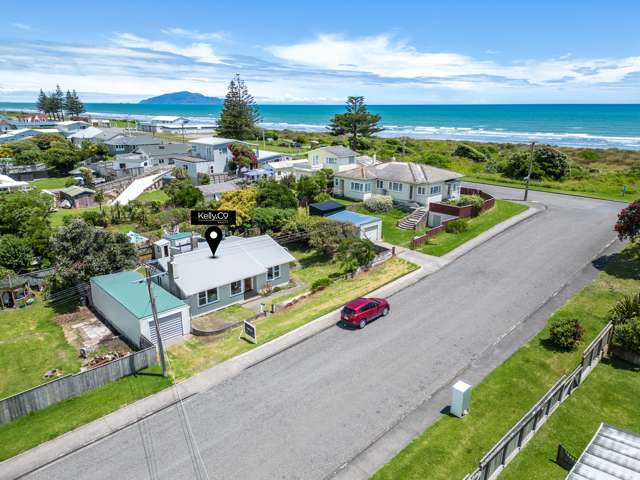 3 Koromiko Street Otaki Beach_1