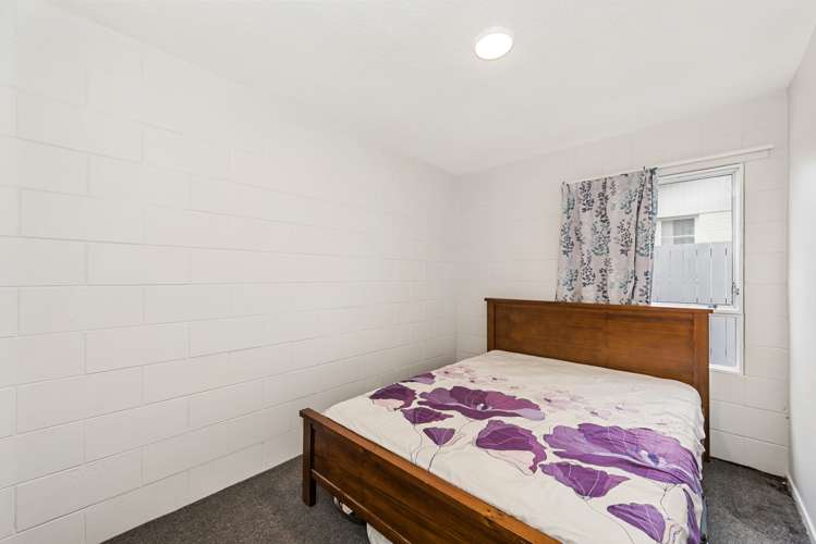 1/122 Firth Street Hamilton East_6