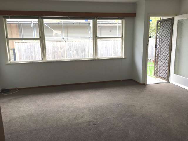 2/28 Saint Michaels Avenue Point Chevalier_3