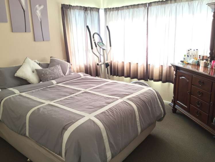 1/10 Roseburn Place Pakuranga_5