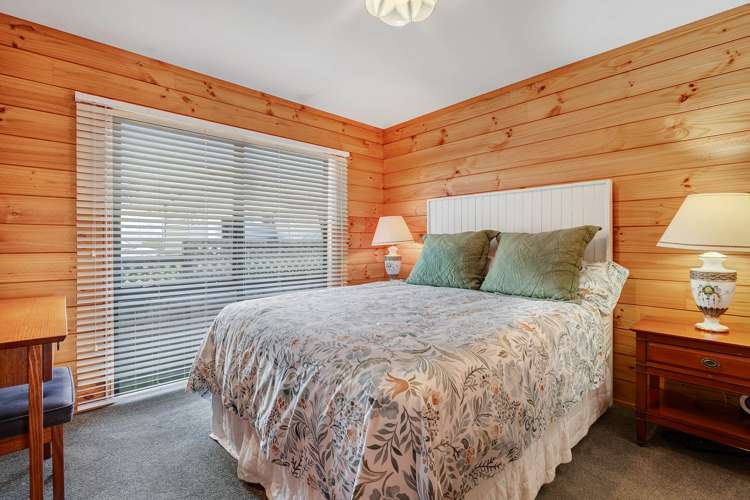 29 Mera Road Algies Bay_14