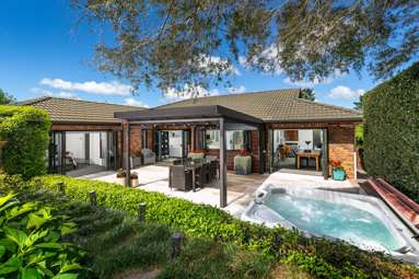 3 Admirals Court Drive_1