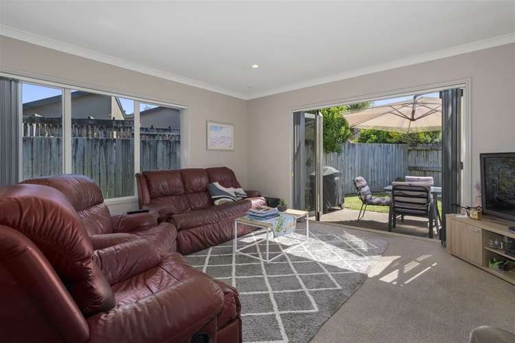 56 Oriental Parade Papamoa_5