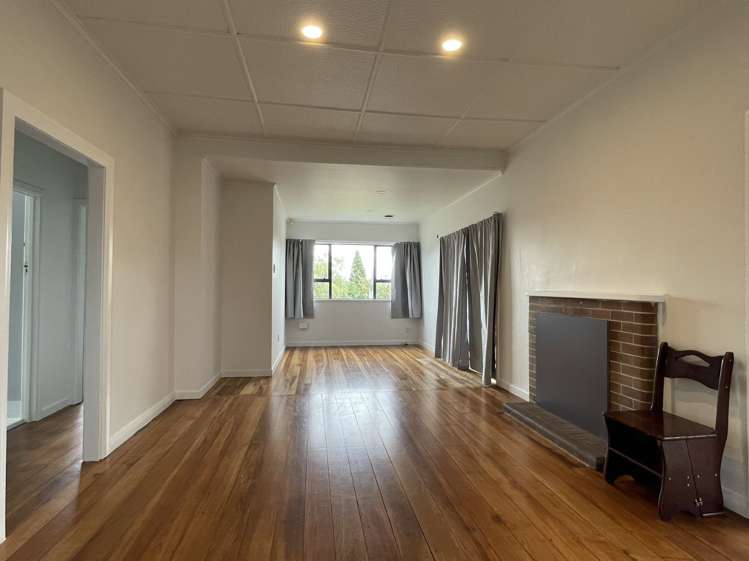 192 Whitney Street 1644_3