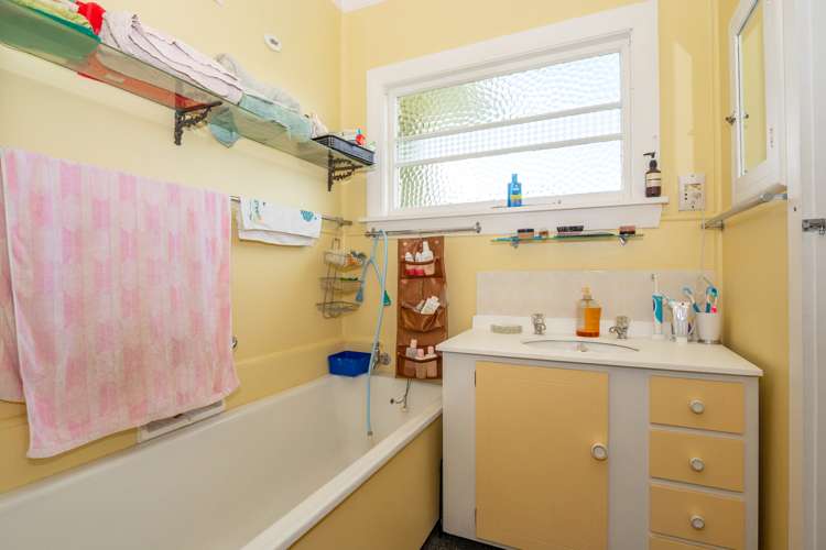 15 Andrew Street Marchwiel_14