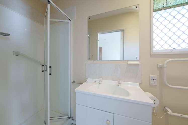 144 Warren Crescent Hillmorton_13