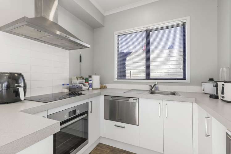 6/6 Tisdall Street Hamilton Central_1