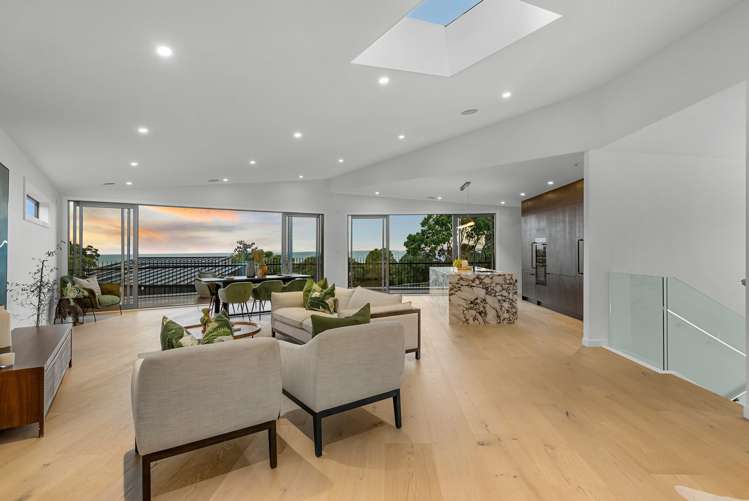 61A Churchill Road_5