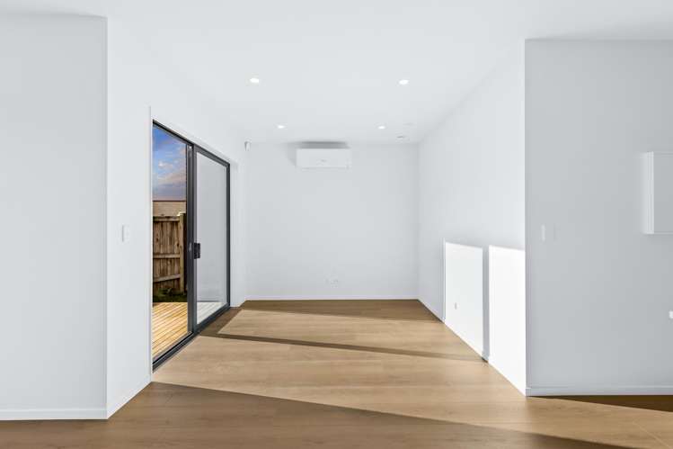 5 Herekino Street Westgate_11