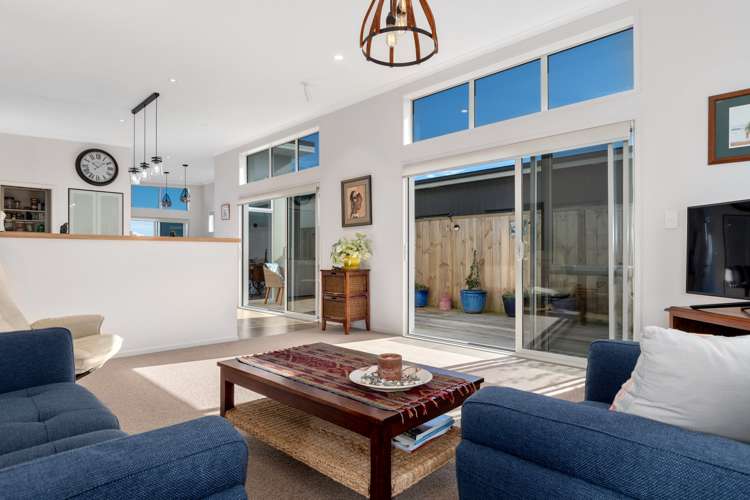 31 Awatira Drive Papamoa_13