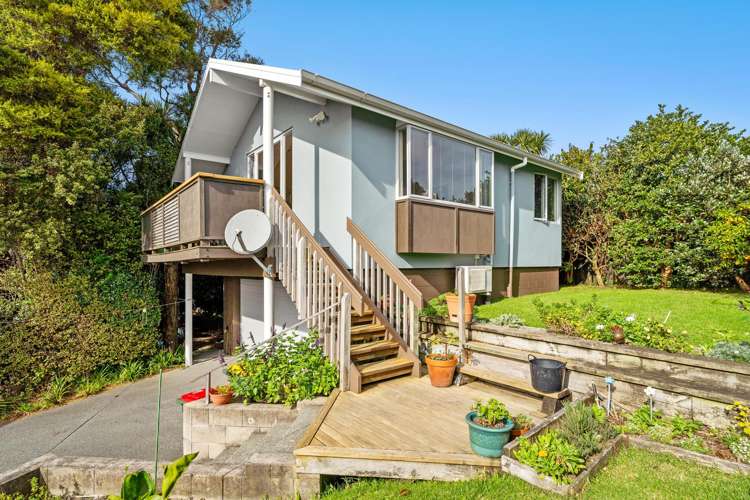 17 Deerness Crescent Algies Bay_25