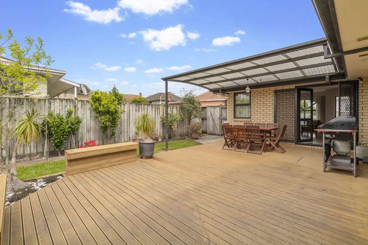 31a Archibald Road Kelston_11