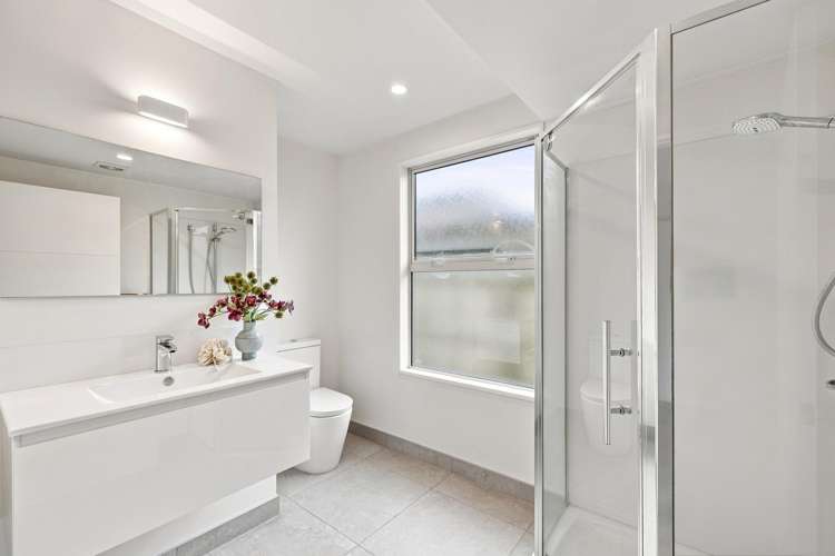134 Edgeware Road St Albans_12