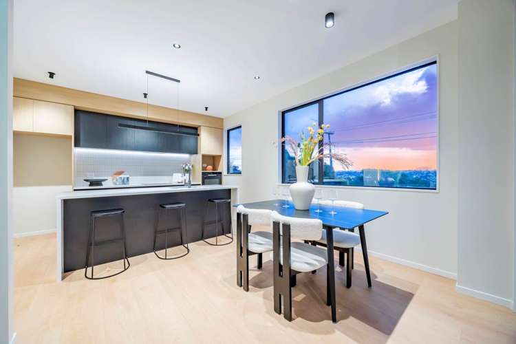 34a William Souter Street Forrest Hill_14