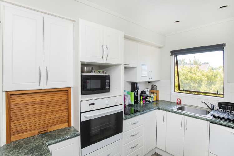 65 Esplanade Kaiti_6