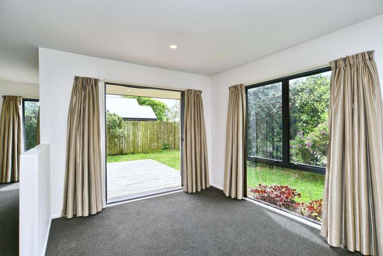 137 Kotuku Crescent Woolston_8