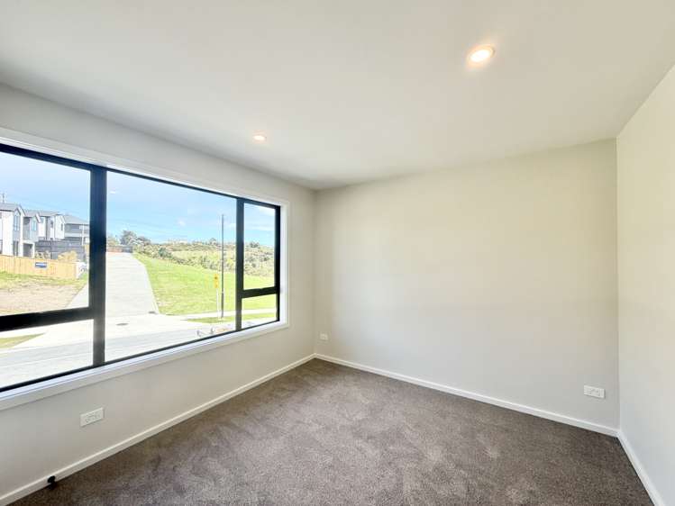 101 Skulander Crescent Millwater_12