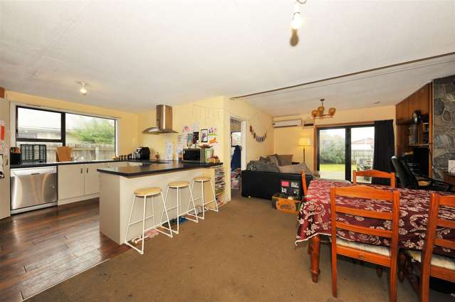 270 Breezes Road Aranui_2