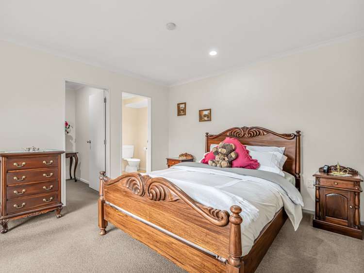 6 Mornington Dell Papamoa Beach_9
