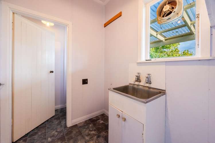 15 Mitchell Street Waipukurau and Surrounds_13