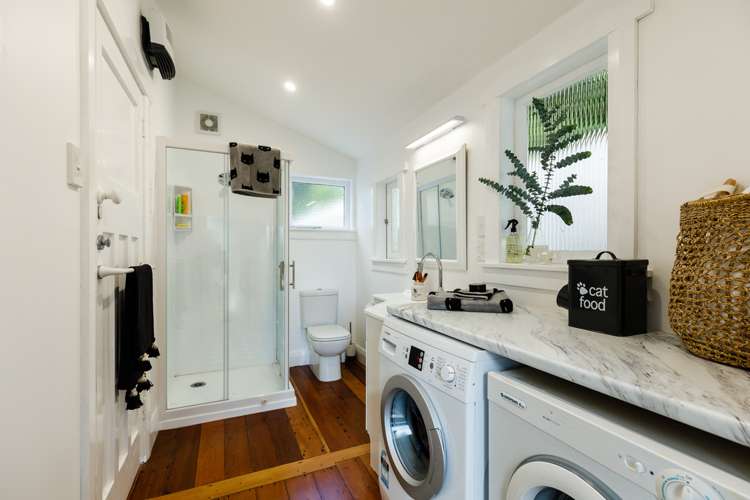 8 Messines Road Karori_11