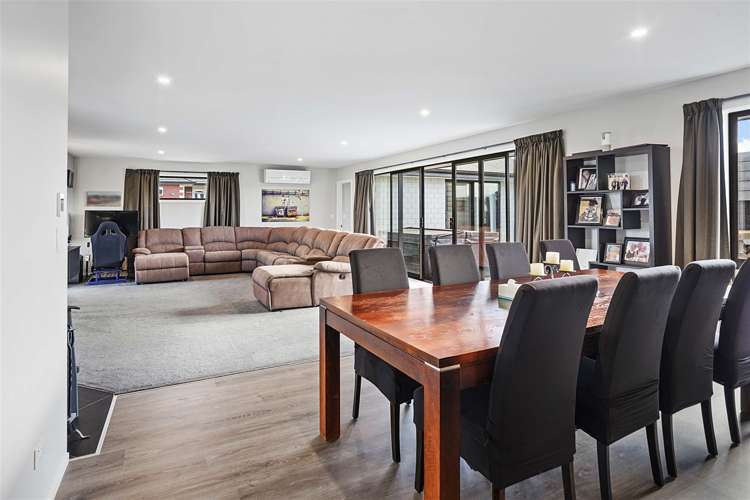 14 Quail Way Amberley_8