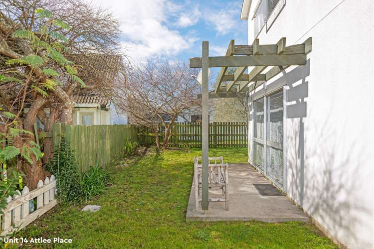 12 and 13 Attlee Place Gisborne_18
