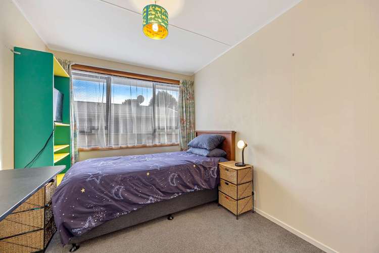 8 Ngaturi Grove Wainuiomata_6