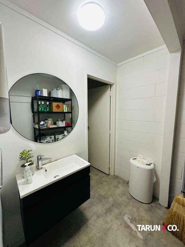 E/249 Moore Street Howick_4