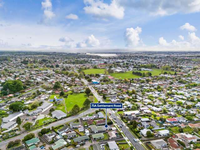 3-Bedroom Freehold Home Near Papakura Train St...