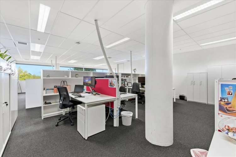 Part Level 1/247 Cameron Road Tauranga Central_11