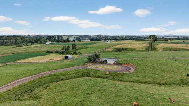 00 Awhitu Road Waiuku_4