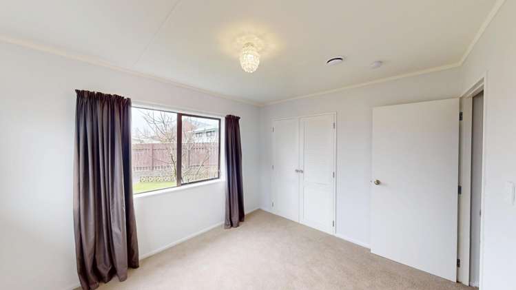  10 Essex Place Springvale_14
