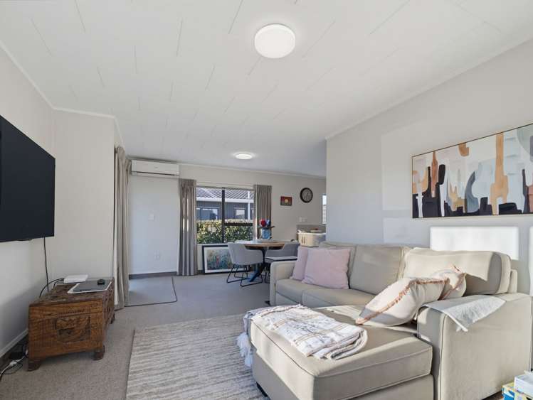 24 Usherwood Crescent Akina_2