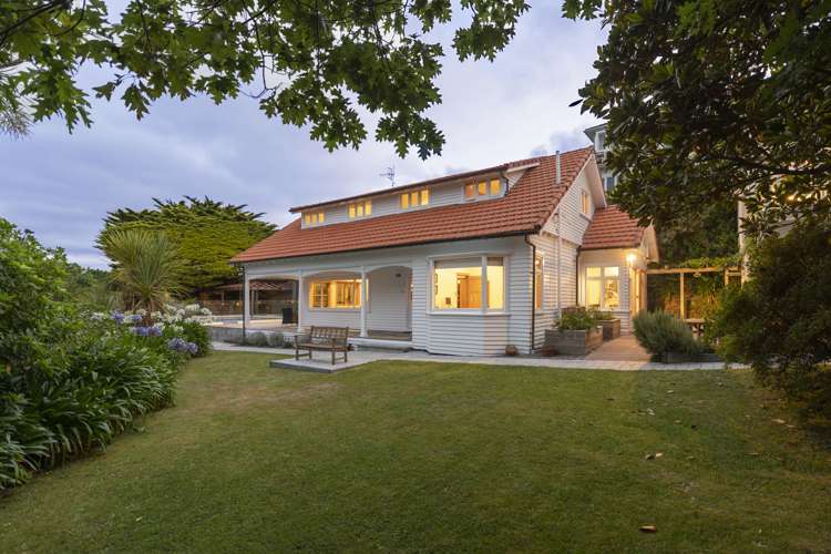 17 Beere Haven Road Seatoun_15