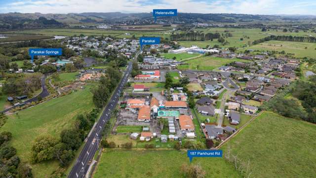 187 Parkhurst Road Parakai_1