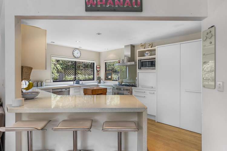 2/27 Martin Avenue Remuera_10
