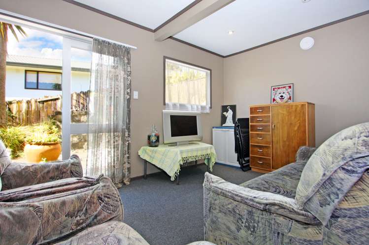 3 Banyan Drive Totara Heights_9