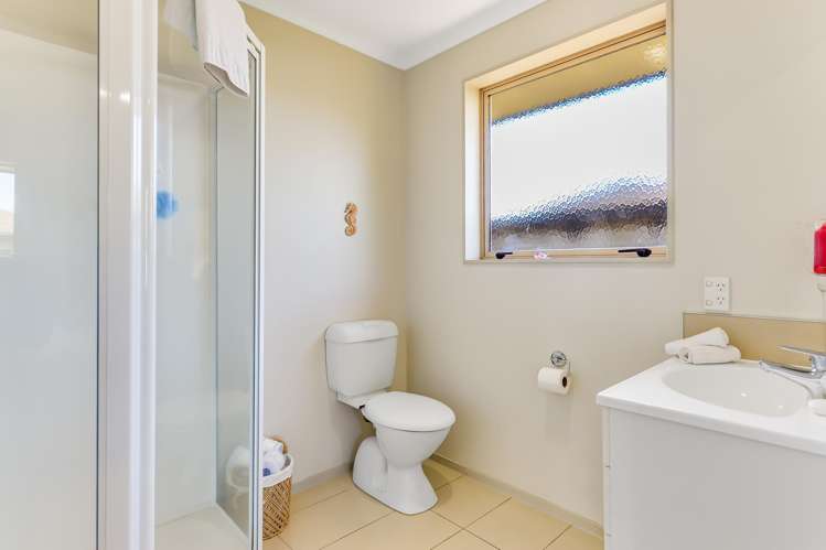 57 Aquila Crescent Rototuna North_18