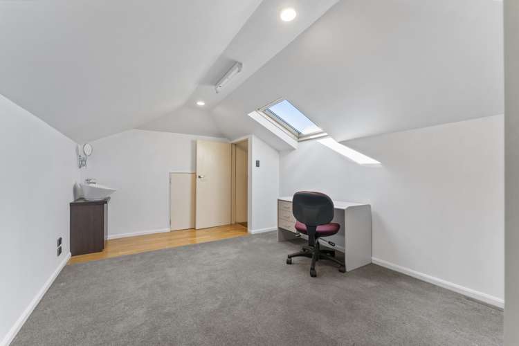 9a Larch Place Casebrook_17