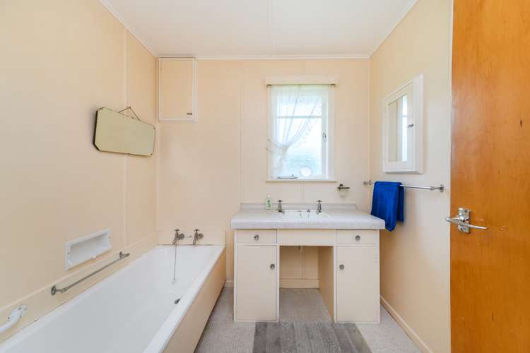 14 Bredins Line Marton_21