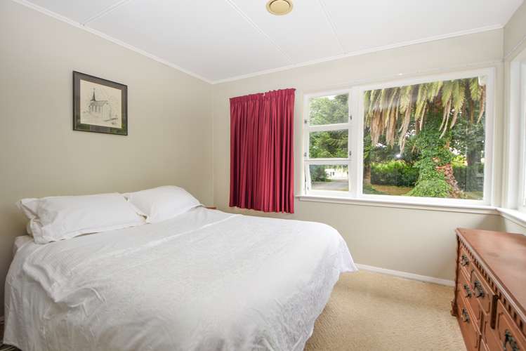 48 Victoria Street Carterton_15