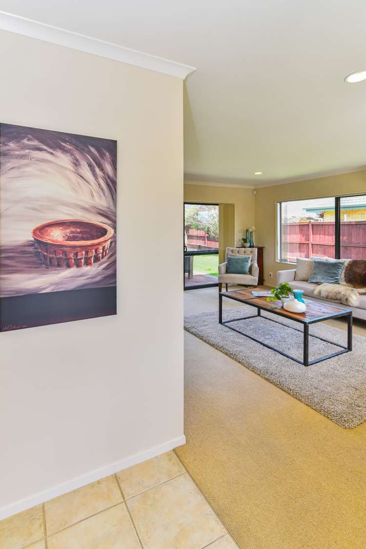 16 Greta Banks Place Wattle Downs_21