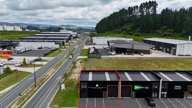 Road frontage Tauriko industrial unit